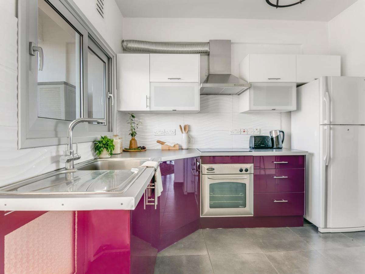 Sanders Kanika Sea Forum - Adorable 2-Bedroom Apartment With Sea View Limassol Exterior photo